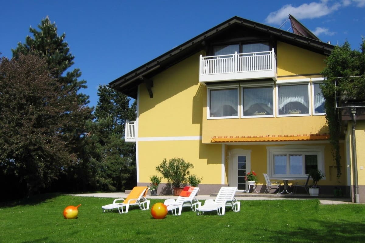 Apartments / Ferienwohnungen am Klopeiner See "Sauerschnig"